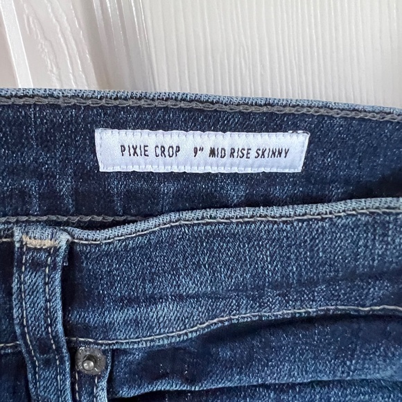 Edwins Pixie 9" Mid Rise Skinny jeans Sz 32 - Picture 4 of 6